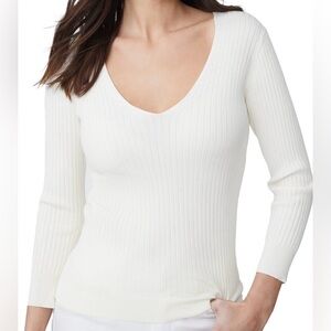 J. McLaughlin Women's Ivory V-Neck Sweater